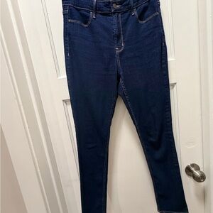 Old Navy High Rise WOW Super Skinny Jeans – Dark Wash – Size 8